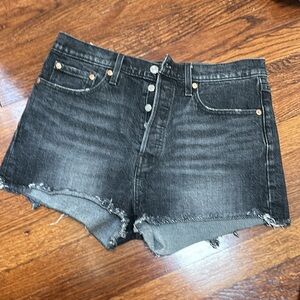 Levi’s 501 denim black wash short size 29